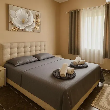 Midtown Cozy * Tirana